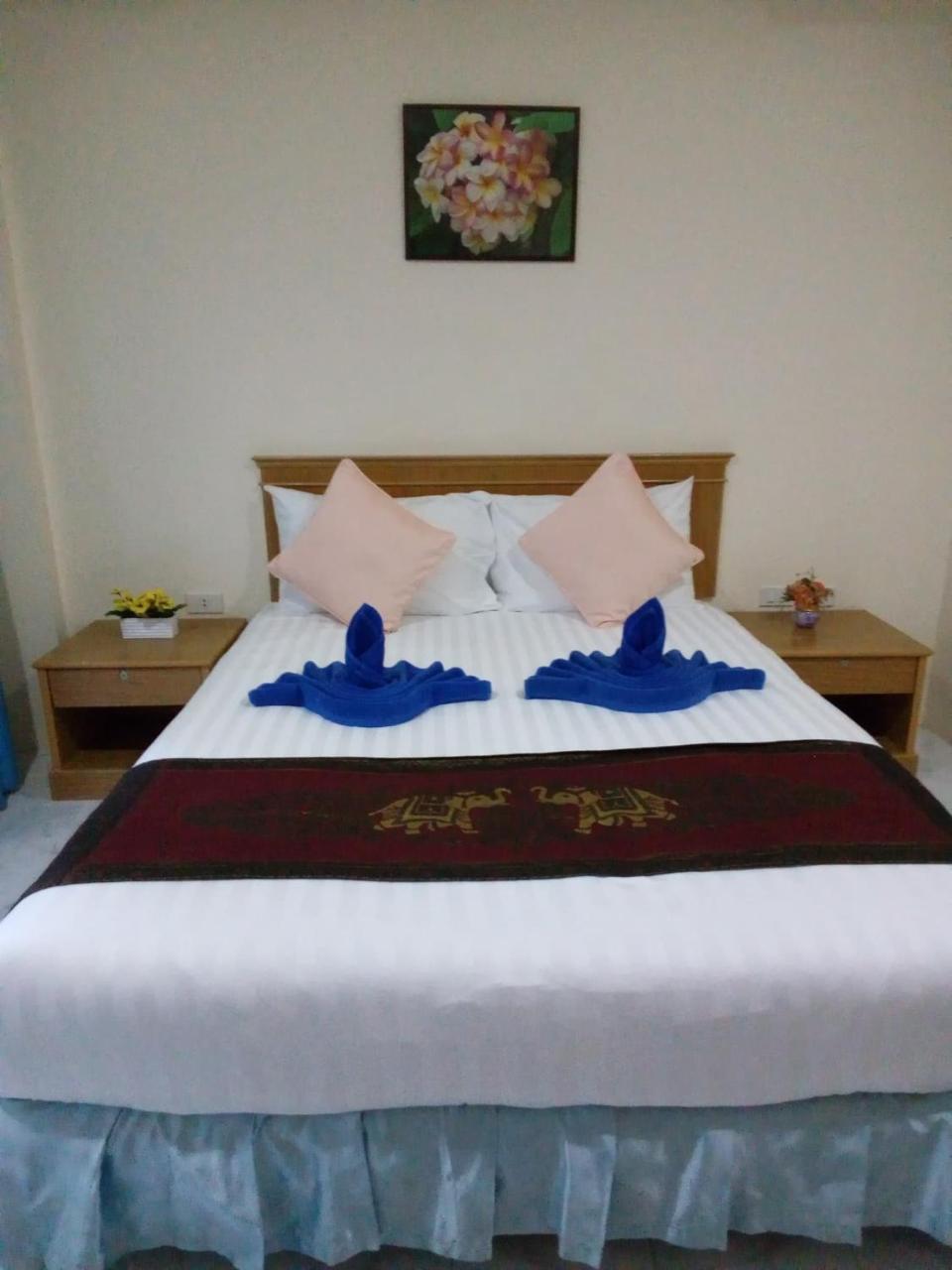 Pailin Hotel Klong Muang Strand Eksteriør billede