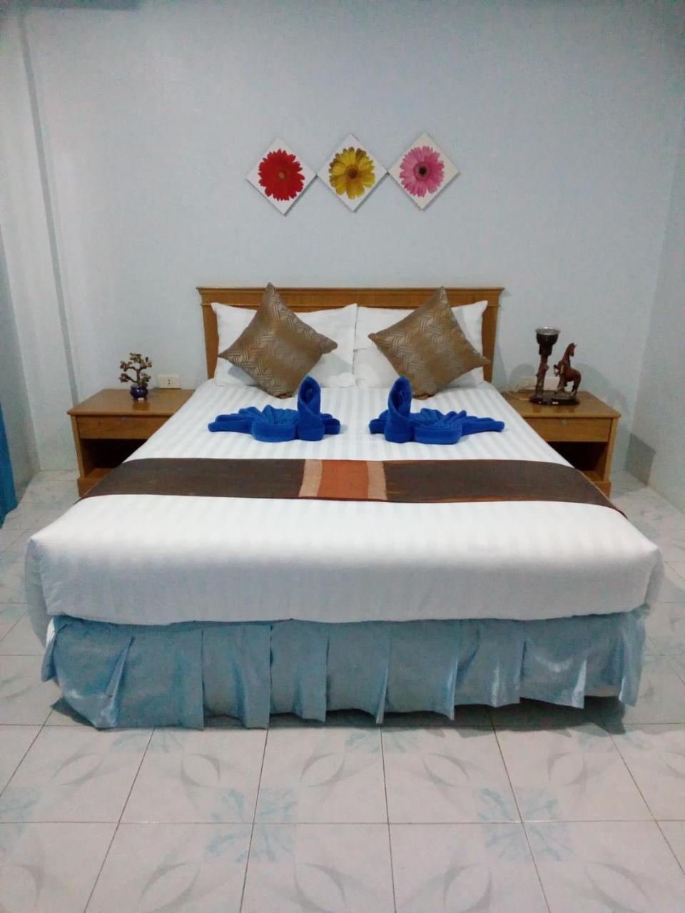 Pailin Hotel Klong Muang Strand Eksteriør billede
